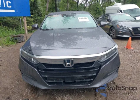 2019 Honda Accord Lx z USA, uszkodzony, nr VIN 1HGCV1F17KA105301